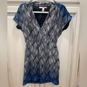 Forever 21 print dress. Size XS